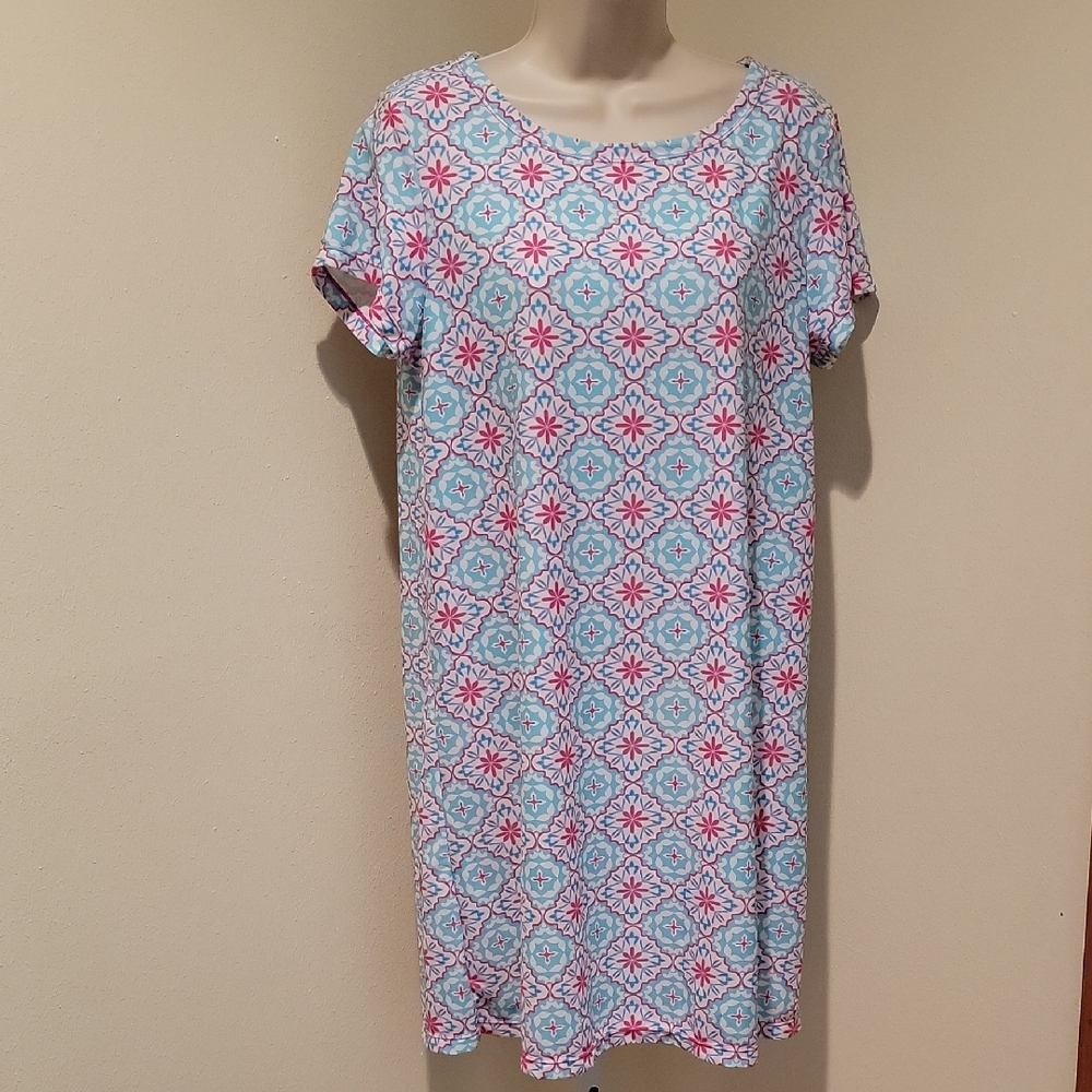 AQUA ET SOL SHORT SLEEVE PULL OVER SHIFT DRESS